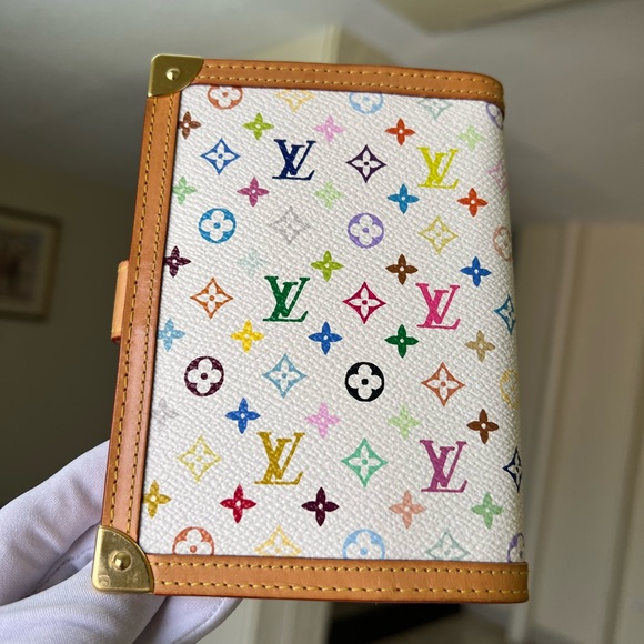 Auth Murakami Agenda Wallet EUC comes with dust bag - Picture 4 of 15